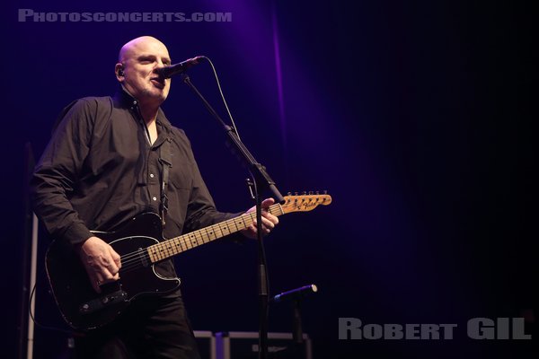 THE STRANGLERS - 2023-03-11 - PARIS - Olympia - Raymond Barry Warne